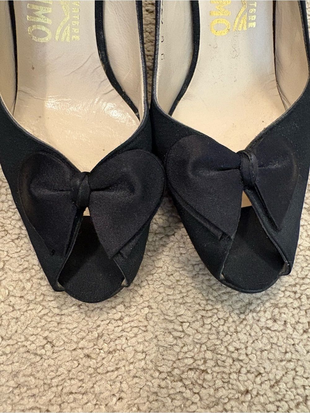 Salvatore Ferragamo Vintage Black Peep Toe Bow Sling Back Pumps Shoes Size 6 - Picture 3 of 7